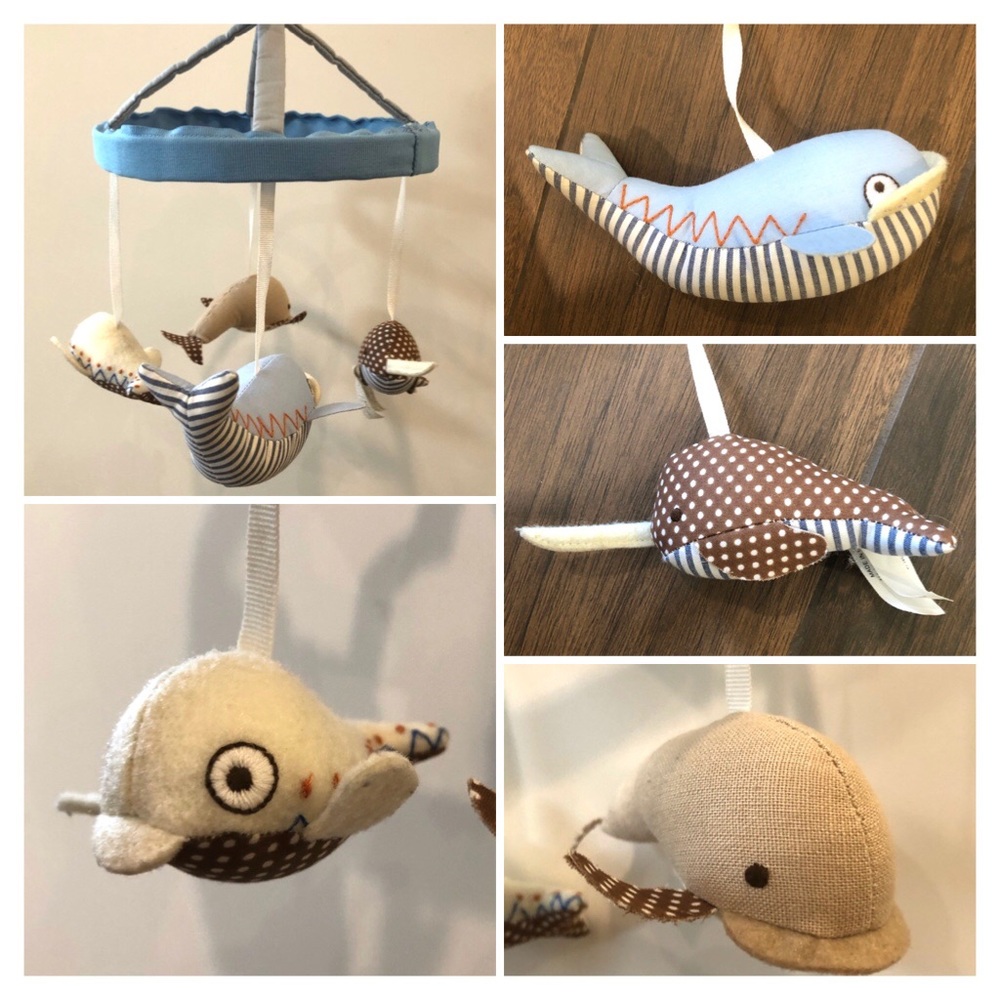 🎁POTTERY BARN KIDS Whales Music Mobile